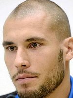 Niki Maenpaa