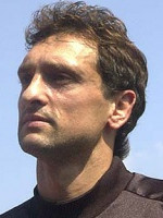 Angelo Hugues