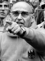 Elek Schwartz