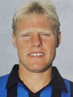 Henrik LARSEN